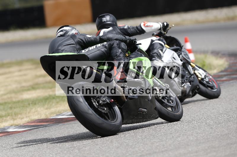 Archiv-2025/32 07.07.2025 Plüss Moto Sport ADR/Einsteiger/backside